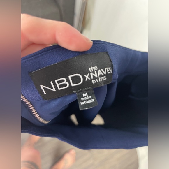 NBD X The Naven Twins Blue Mini Halter Cut-Out Dress Size Medium (6-8) NWT - Picture 7 of 12